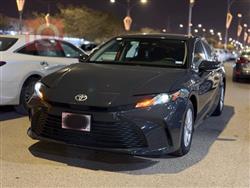 تۆیۆتا کامری